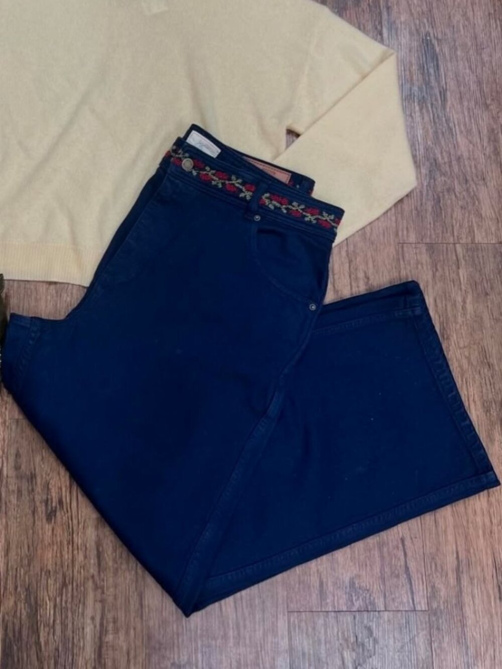 Sezane x Lucia Vergara Marine Blue w/Jazmin Embroidery Jeans size 38/ US6 cotton - Picture 4 of 12